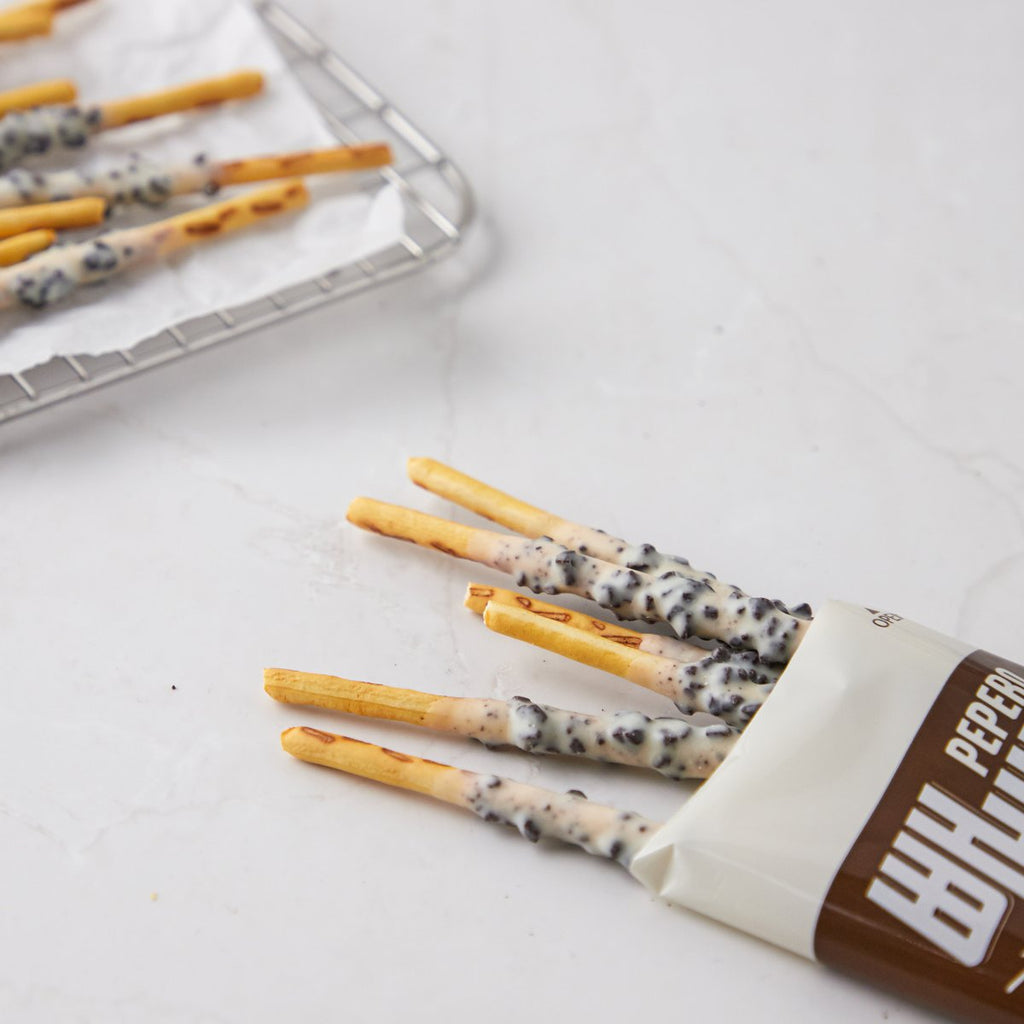 LOTTE Sušenky PEPERO White cookie 50g
